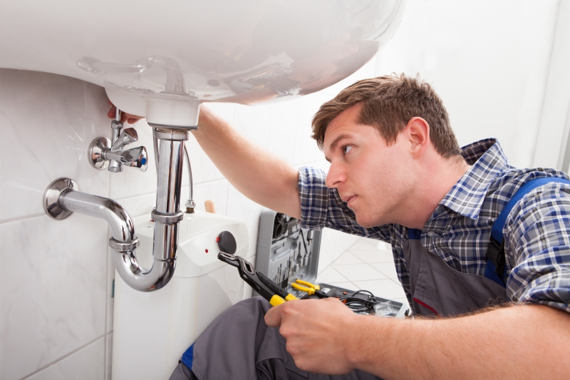 24/7 emergency plumber in Peckham